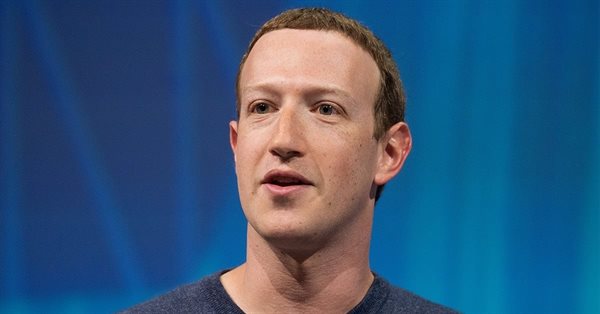 Цукерберг обвинил Apple в продвижении собственных сервисов