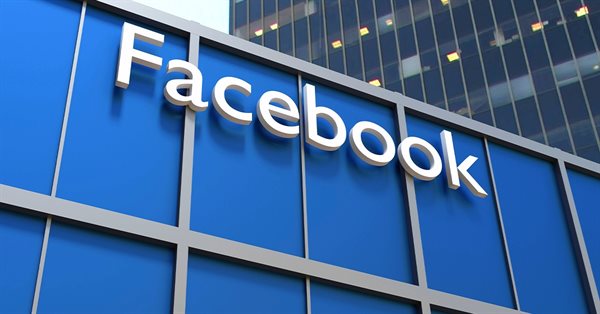 СМИ: Facebook планирует сменить название компании